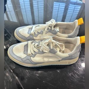 Oncept Phoenix Size 9